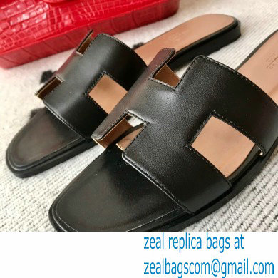 Hermes Oran Flat Sandals in Swift Box Calfskin 80