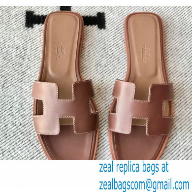 Hermes Oran Flat Sandals in Swift Box Calfskin 85