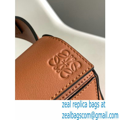 Loewe Mini Puzzle bumbag in classic calfskin Brown 2022 - Click Image to Close