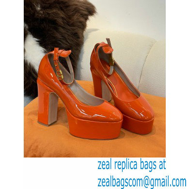 VALENTINO GARAVANI TAN-GO PLATFORM PUMP IN PATENT LEATHER 155 MM orange