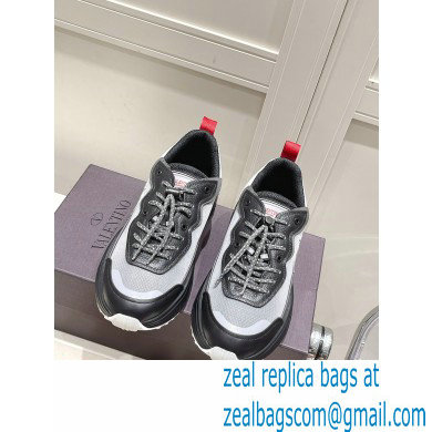 Valentino Chunky V-Logo SHEGOES Sneakers 03 2022