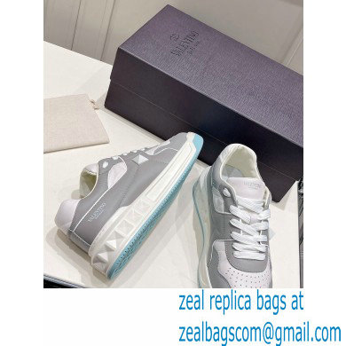 Valentino Low-top ONE STUD Sneakers 02 2022 - Click Image to Close