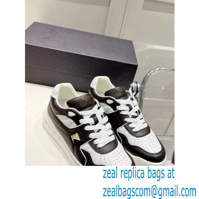 Valentino Low-top ONE STUD Sneakers 08 2022