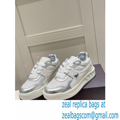 Valentino Low-top ONE STUD Sneakers 17 2022