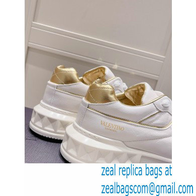 Valentino Low-top ONE STUD Sneakers 19 2022