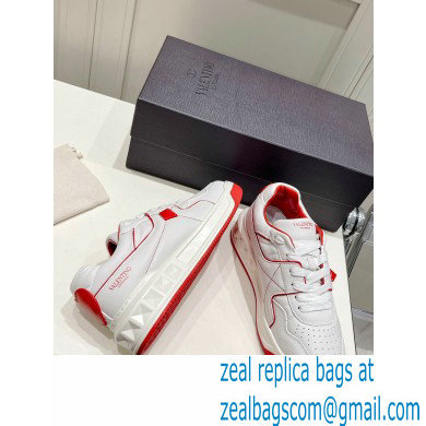 Valentino Low-top ONE STUD Sneakers 20 2022