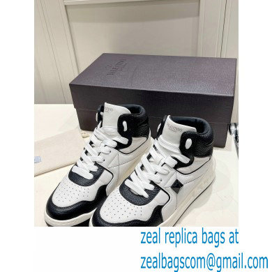 Valentino Mid-Top ONE STUD Sneakers 01 2022 - Click Image to Close