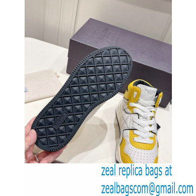 Valentino Mid-Top ONE STUD Sneakers 02 2022 - Click Image to Close