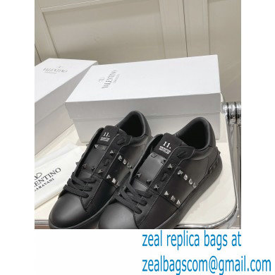 Valentino Open for a Change Sneakers 01 2022