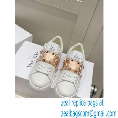 Valentino Open for a Change Sneakers 02 2022