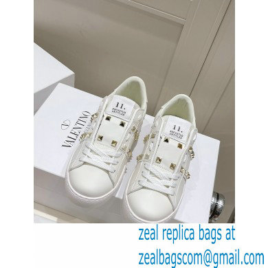 Valentino Open for a Change Sneakers 04 2022