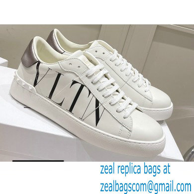 Valentino Open for a Change Sneakers 07 2022