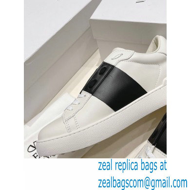 Valentino Open for a Change Sneakers 08 2022