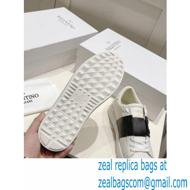 Valentino Open for a Change Sneakers 08 2022