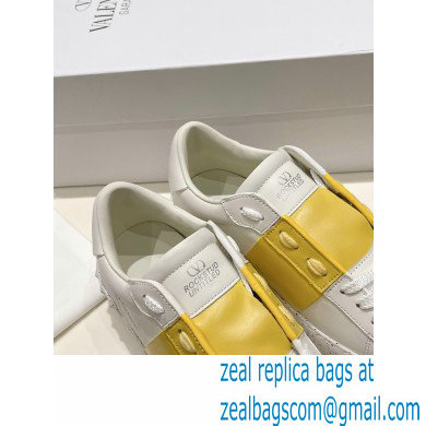 Valentino Open for a Change Sneakers 09 2022