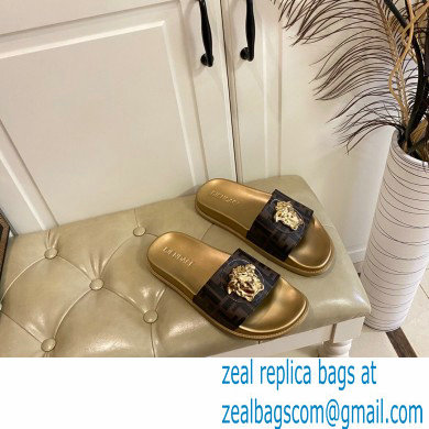 Fendi x Versace Fendace Slides 04 2022 - Click Image to Close