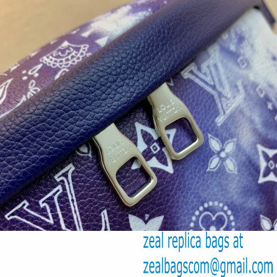 Louis Vuitton Discovery Bumbag PM Bag M20587 Blue Monogram Bandana Print