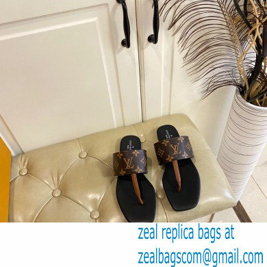 Louis Vuitton Drapy Flat Thong Sandals 01 2022