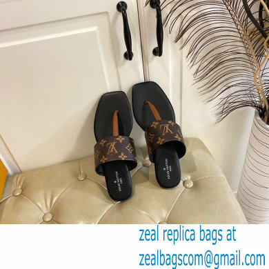 Louis Vuitton Drapy Flat Thong Sandals 01 2022 - Click Image to Close