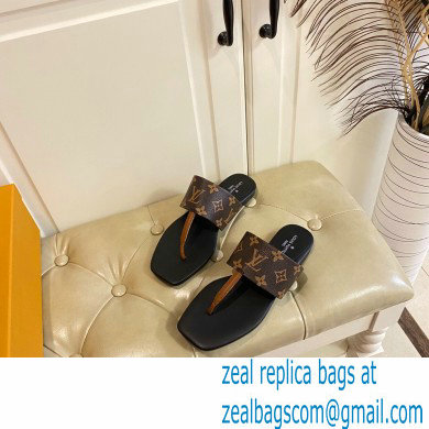 Louis Vuitton Drapy Flat Thong Sandals 01 2022 - Click Image to Close