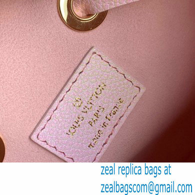 Louis Vuitton Sprayed and embossed grained cowhide leather Neonoe BB Bag M46174 Light Pink