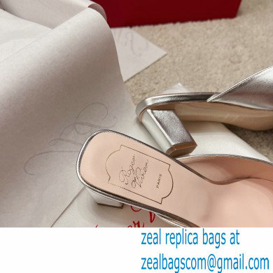 Roger Vivier Heel 2.5cm/4.5cm Belle Vivier Metal Buckle Mules in Leather Silver