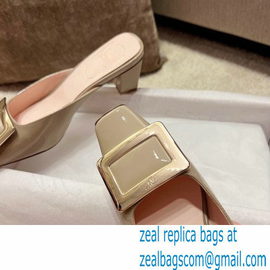 Roger Vivier Heel 2.5cm/4.5cm Belle Vivier Metal Buckle Mules in Patent Leather Beige