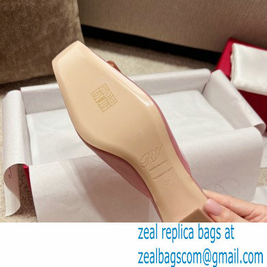 Roger Vivier Heel 2.5cm/4.5cm Belle Vivier Metal Buckle Mules in Patent Leather Pink