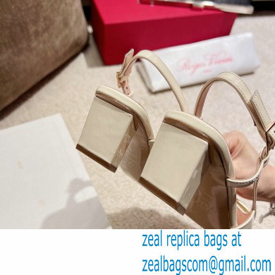 Roger Vivier Heel 4.5cm Belle Vivier Metal Buckle Slingback Pumps in Patent Leather White