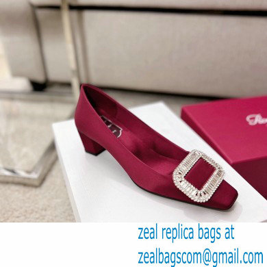 Roger Vivier Heel 4.5cm Belle Vivier Pilgrim Buckle Pumps in Satin Burgundy