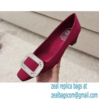 Roger Vivier Heel 4.5cm Belle Vivier Pilgrim Buckle Pumps in Satin Burgundy