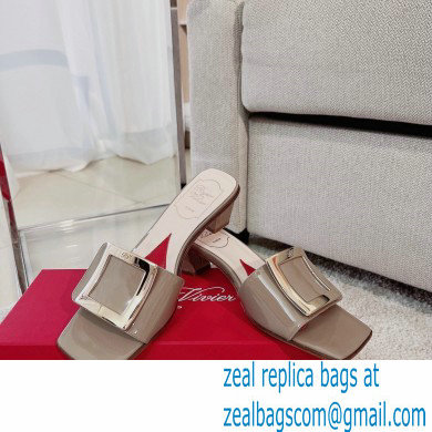 Roger Vivier Heel 4.5cm Love Metal Buckle Mules in Patent Leather Beige - Click Image to Close