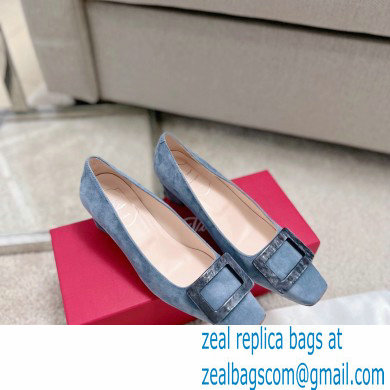 Roger Vivier Heel 4.5cm Stone Buckle Pumps in Suede Gray