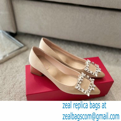 Roger Vivier Heel 4.5cm Strass Buckle Pumps in Satin Beige - Click Image to Close