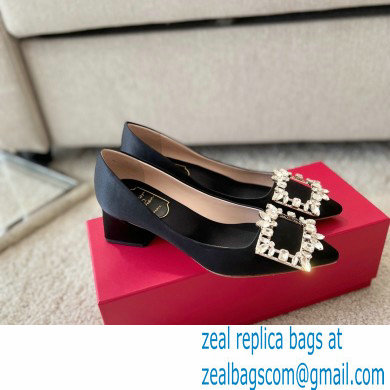 Roger Vivier Heel 4.5cm Strass Buckle Pumps in Satin Black