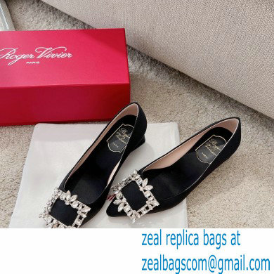 Roger Vivier Heel 4.5cm Strass Buckle Pumps in Satin Black