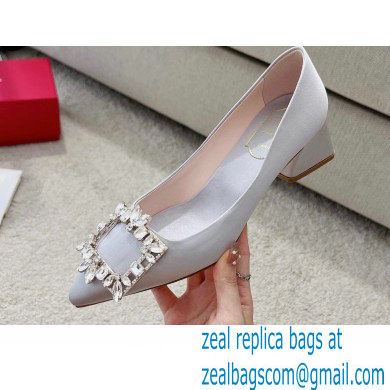 Roger Vivier Heel 4.5cm Strass Buckle Pumps in Satin Gray