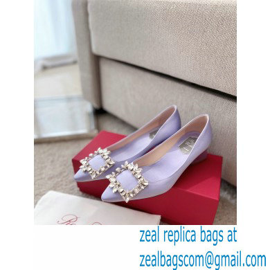 Roger Vivier Heel 4.5cm Strass Buckle Pumps in Satin Lilac - Click Image to Close