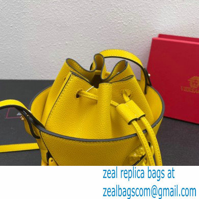 Versace La Medusa Chain Bucket Bag Yellow