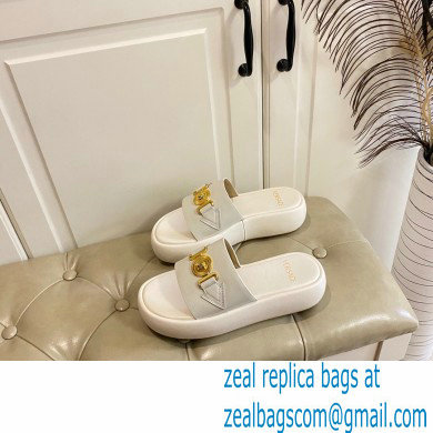 Versace Medusa Biggie Slides White 2022 - Click Image to Close