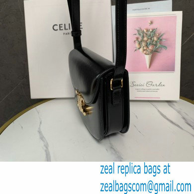 celine Teen Besace Triomphe in shiny calfskin Black