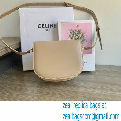 celine Teen Besace Triomphe in shiny calfskin nude - Click Image to Close