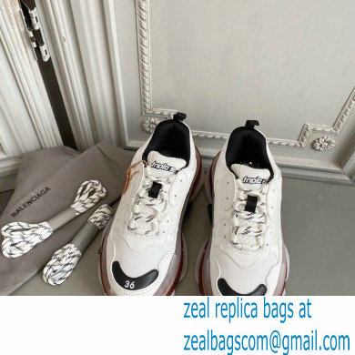 Balenciaga Triple S Clear Sole Women/Men Sneakers Top Quality 07 2022