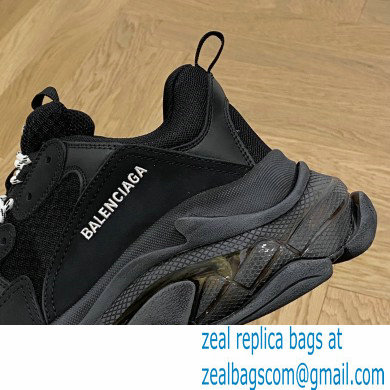 Balenciaga Triple S Clear Sole Women/Men Sneakers Top Quality 20 2022