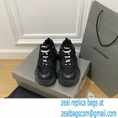 Balenciaga Triple S Clear Sole Women/Men Sneakers Top Quality 23 2022