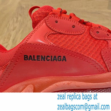 Balenciaga Triple S Clear Sole Women/Men Sneakers Top Quality 28 2022