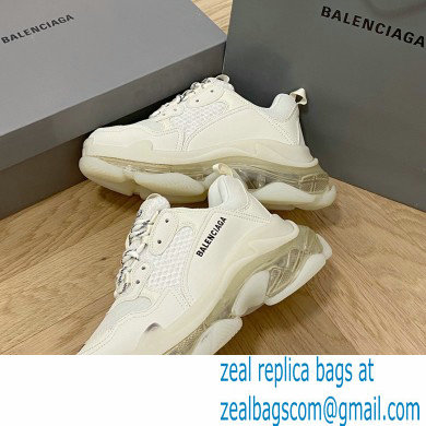 Balenciaga Triple S Clear Sole Women/Men Sneakers Top Quality 31 2022