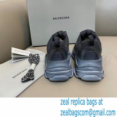 Balenciaga Triple S Women/Men Sneakers Top Quality 03 2022