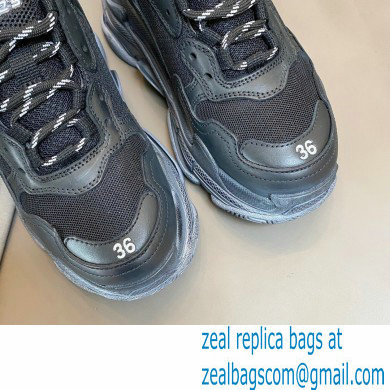 Balenciaga Triple S Women/Men Sneakers Top Quality 03 2022