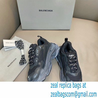 Balenciaga Triple S Women/Men Sneakers Top Quality 03 2022